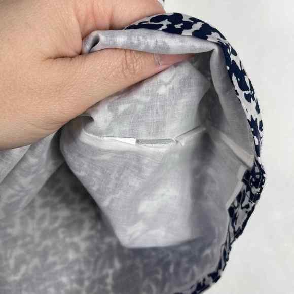 Martin + Osa Floral Top Square Neckline Navy Blue White Cotton Silk Size 2 - Picture 3 of 5